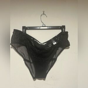 Torrid Sz 2 Elegant Black Lace Underwear NWT